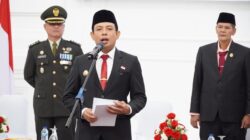 Gubernur Helmi Bagi 130 Unit Ambulans ke Desa-Desa